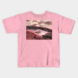 Dreamy crater landscape Kids T-Shirt